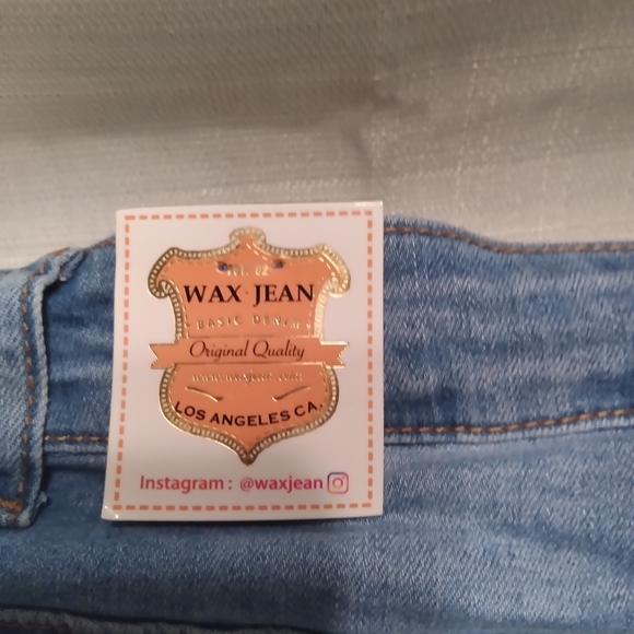 Skirt - Picture 3 of 6